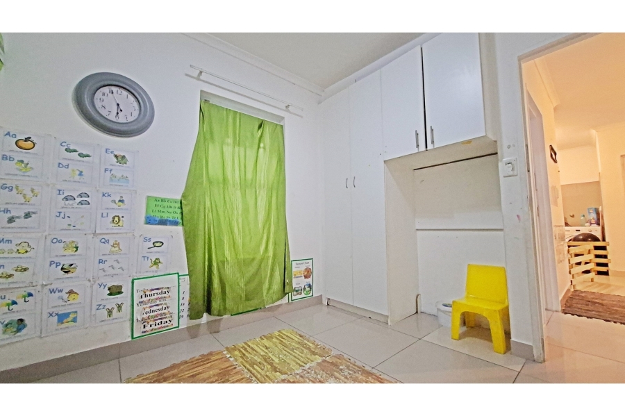 2 Bedroom Property for Sale in Broadlands Village Western Cape